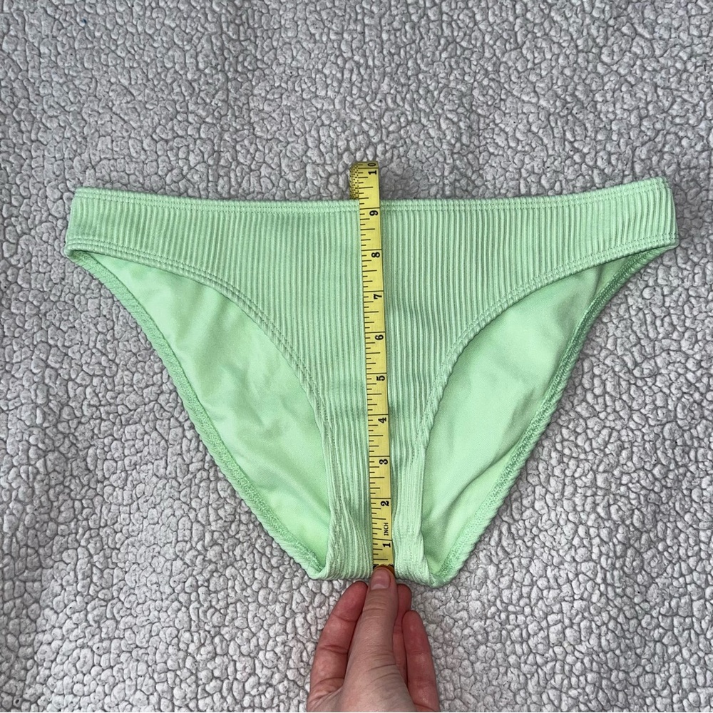 🔵(4 for $25)🔵Hollister bikini bottom - Picture 7 of 7